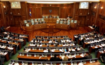 Mbyllet seanca e Kuvendit – Arsim Bajrami mori 44 vota!
