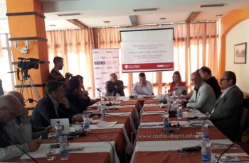 Në Prizren u diskutua për sigurinë e gazetarëve