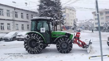 Rikthehen reshjet e borës – Vështirësohet qarkullimi rrugor!